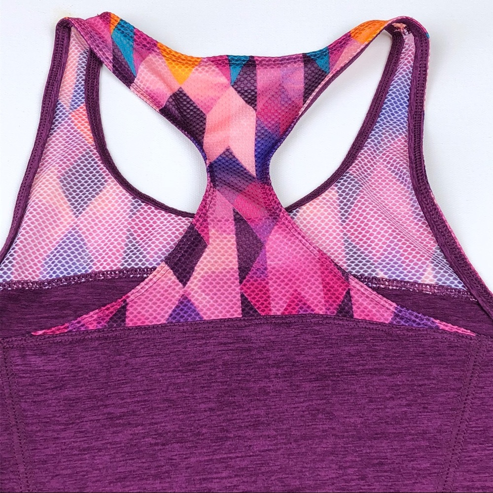 Reebok Speedwick Geometric Mesh Racerback … - Picture 6 of 8